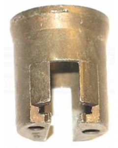 1970-72 Console Door Lock Retainer