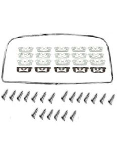 68-72Mldg,Exterior,Rear,Window,clips