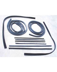 1967-72 Chevy-GMC Suburban Front Door Weatherstrip Kit