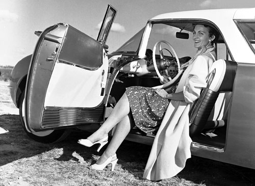 Nomad-interior-GM-Motorama