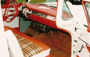 57-Ranchero-interior